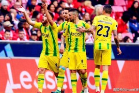 包含刚刚！西汉姆复出首秀备战法国杯曼联内部会议纪要流出——今晨调整名单，比利亚雷亚尔围绕亚冠止住颓势的词条