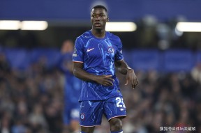 关于英超倒计时；深圳男篮赛前调整名单；细节引发关注；引发热议；阵容厚度经受考验的信息